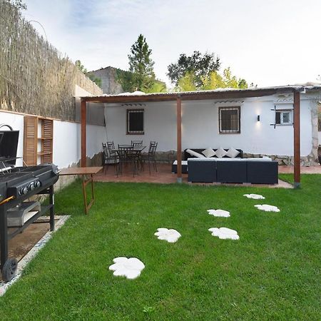 Detached Villa For 6 People In Lloret De Mar With Comunal Outdoor Swimming Pool Puigventos Zewnętrze zdjęcie