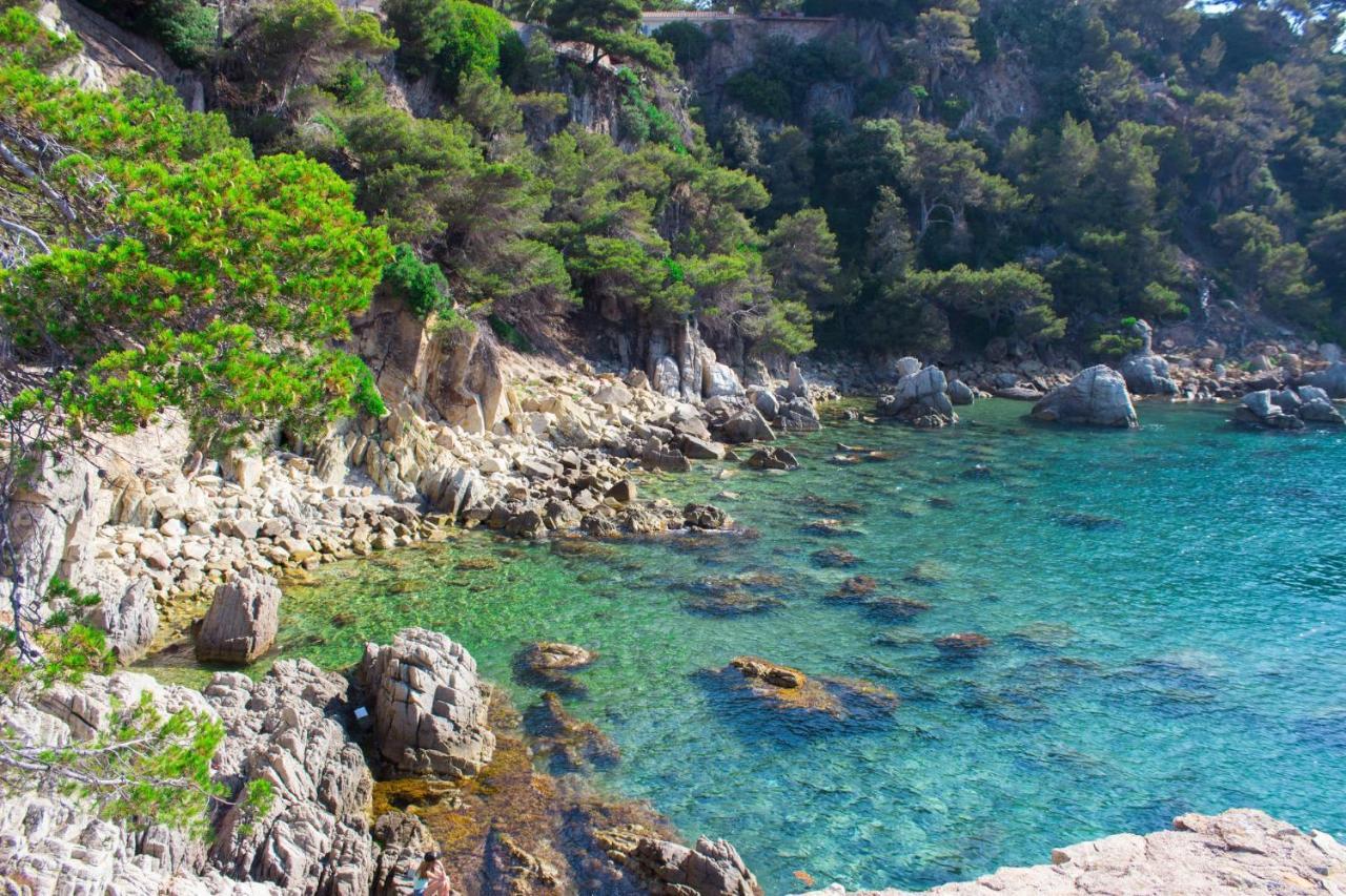 Detached Villa For 6 People In Lloret De Mar With Comunal Outdoor Swimming Pool Puigventos Zewnętrze zdjęcie