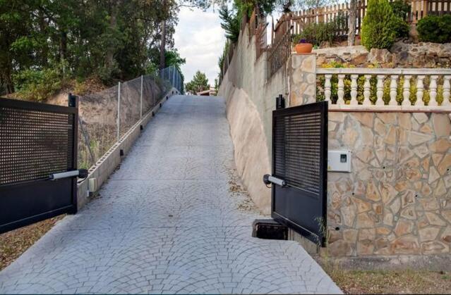 Detached Villa For 6 People In Lloret De Mar With Comunal Outdoor Swimming Pool Puigventos Zewnętrze zdjęcie