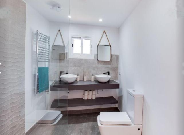 Detached Villa For 6 People In Lloret De Mar With Comunal Outdoor Swimming Pool Puigventos Zewnętrze zdjęcie